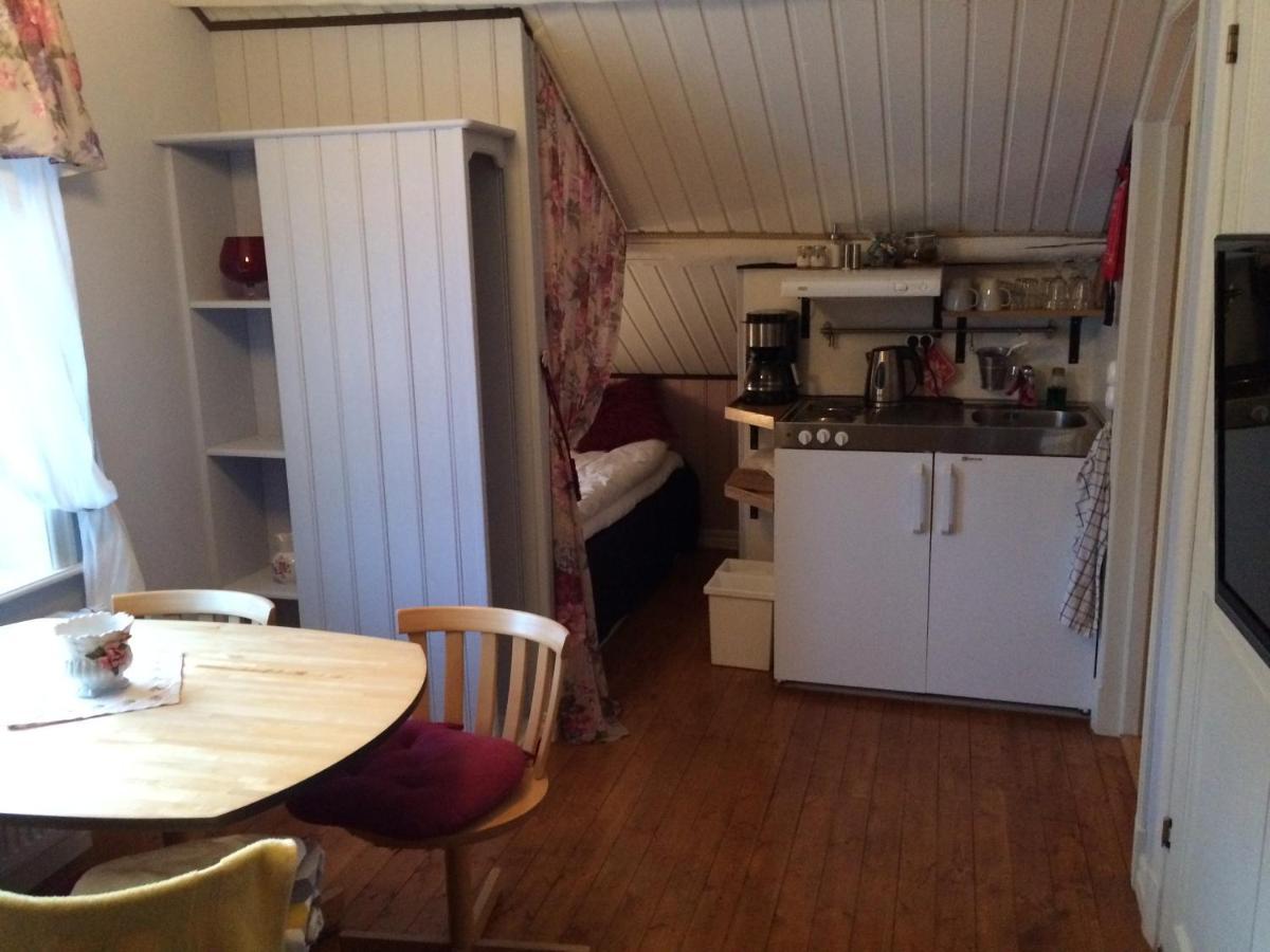 Tavlebords Honungsgard Tegneby Exterior foto